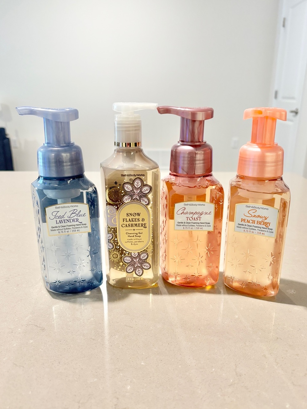 Bath & Body Works Hand Soap Lot of 4 Iced Blue Lavender Champagne Toast